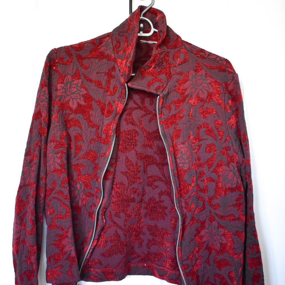 VINTAGE Red Jacquard Pattern Coat Size 2